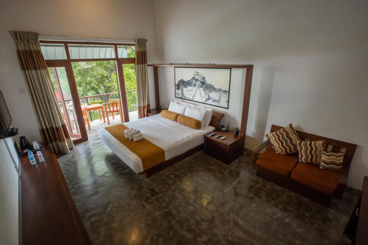 Sigiriya Wewa Addara Hotel - Hotel By The Lake Exterior foto